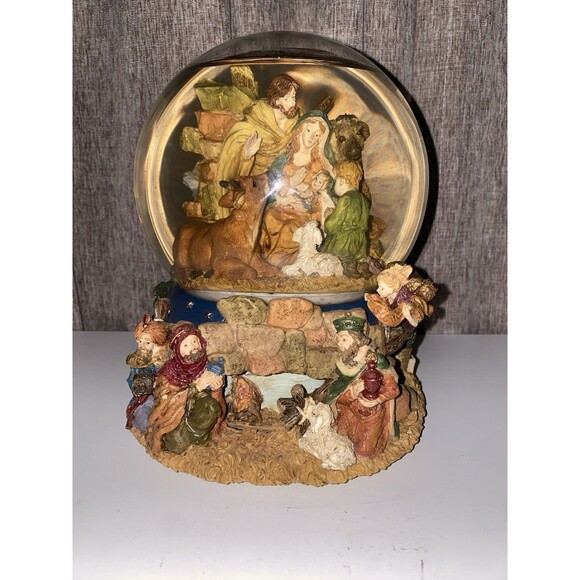 Nativity Scene Musical Water Globe Revolving Base "Joy to the World" Large Size - Picture 1 of 4